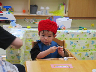 １歳児のお友達の誕生日会でした。
