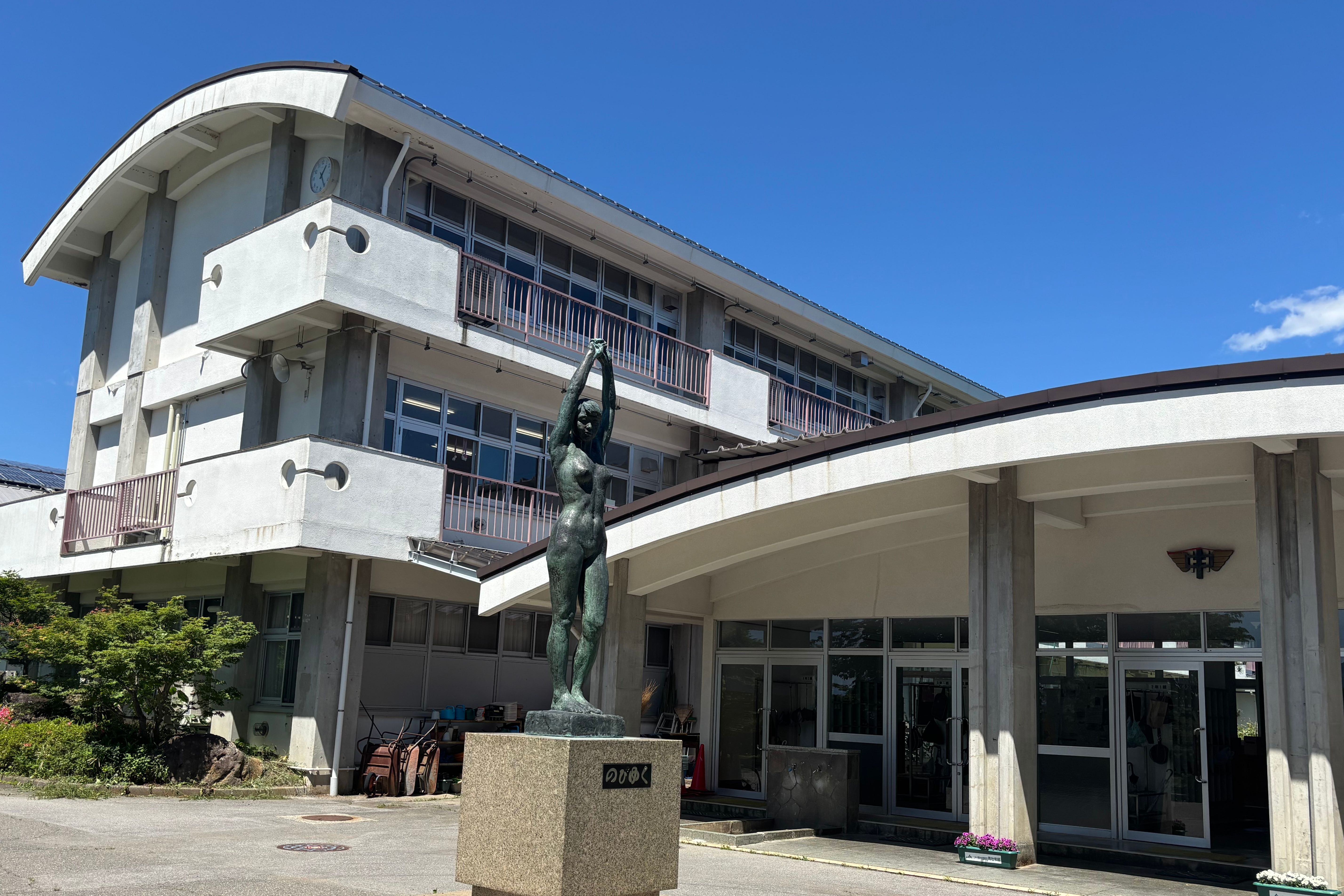 学校の外観